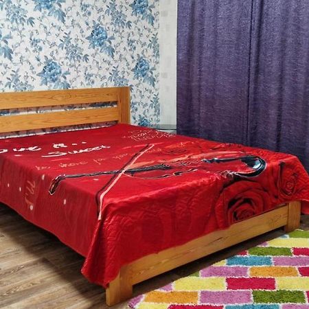 Yanovskogo 1K Shin Apartment Kropyvnytskyi Luaran gambar