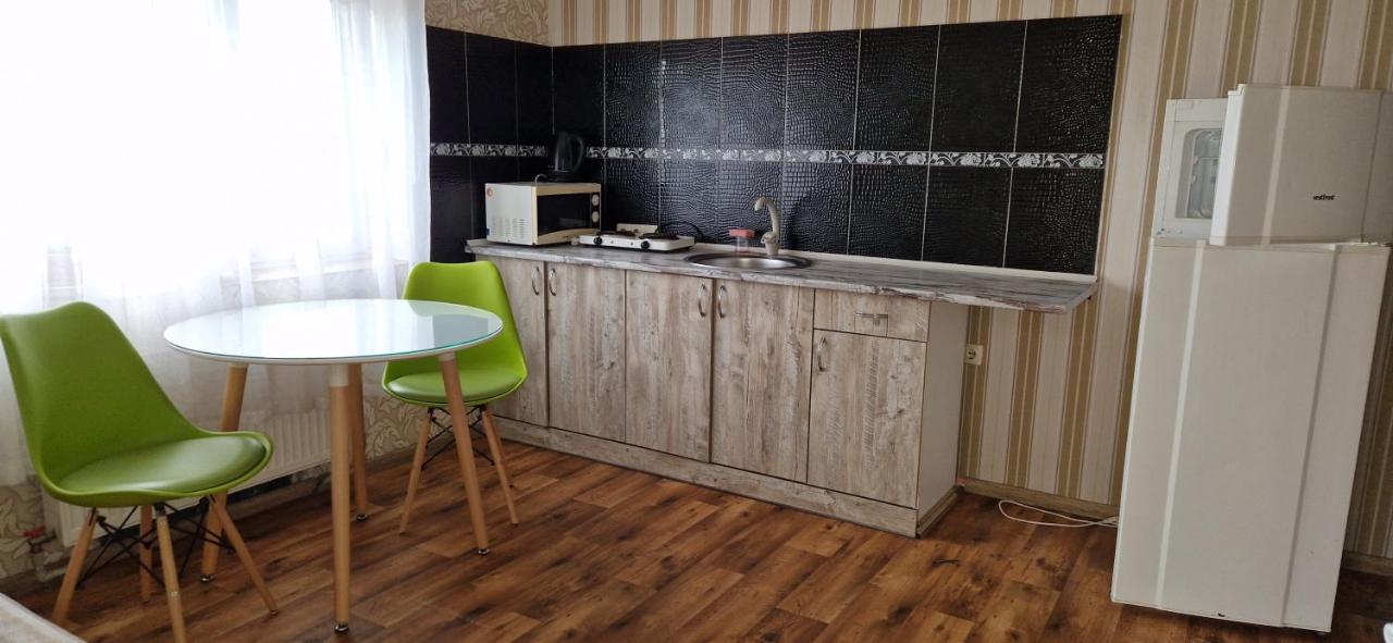 Yanovskogo 1K Shin Apartment Kropyvnytskyi Luaran gambar